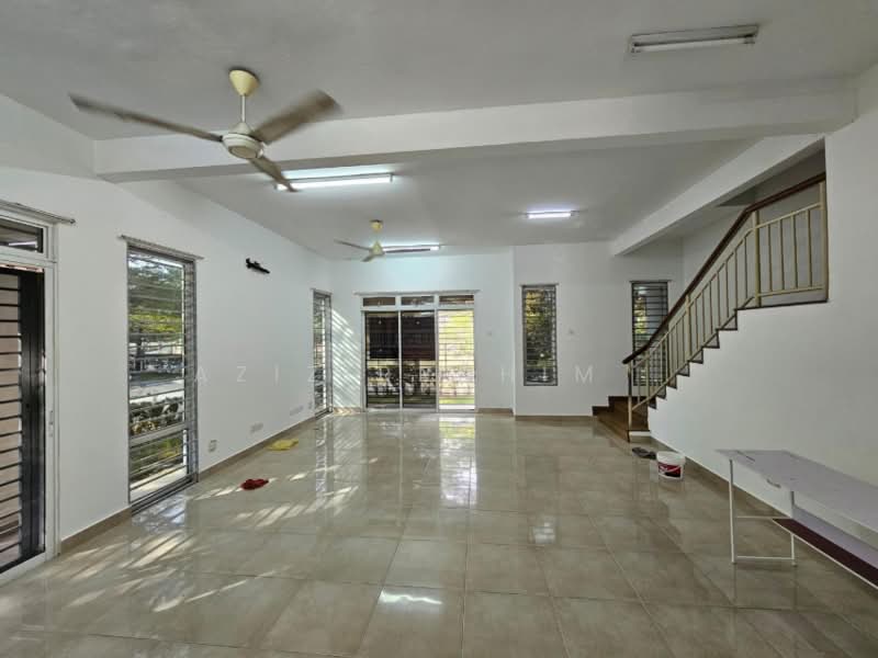 Rumah Teres 2 Tingkat untuk Dijual di Presint 11 (Putrajaya) - Azizirrahim . - Living Room - PropertyGuru.com.my