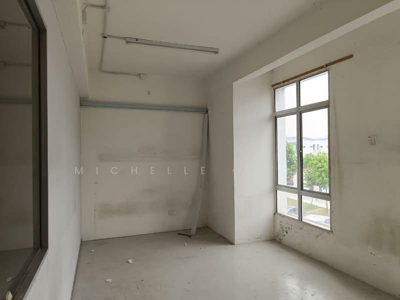 Office for Rent in Taman Iping (Batu Maung) - Michelle Ch'ng - Interior - PropertyGuru.com.my