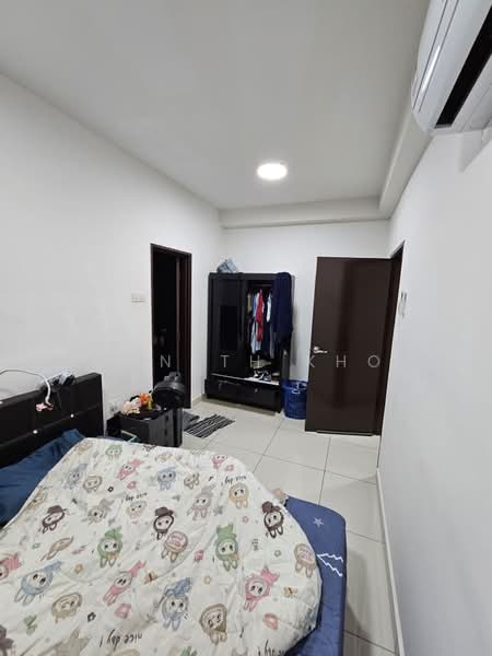 Servis Apartment untuk Dijual di KSL Residence @ Daya - Kenneth Khor - Bedroom - PropertyGuru.com.my