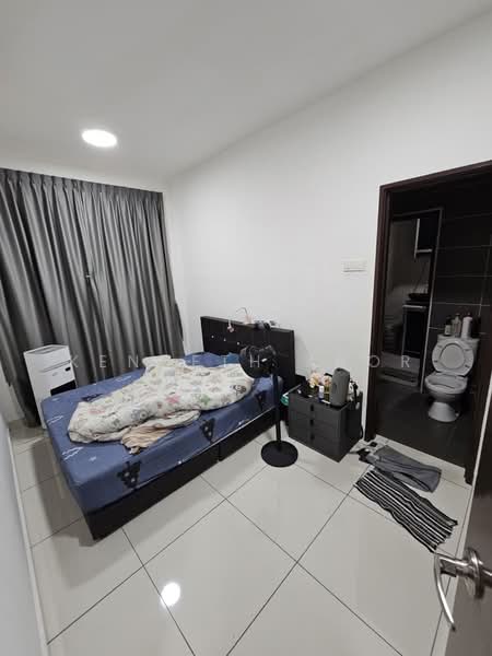 Servis Apartment untuk Dijual di KSL Residence @ Daya - Kenneth Khor - Bedroom - PropertyGuru.com.my