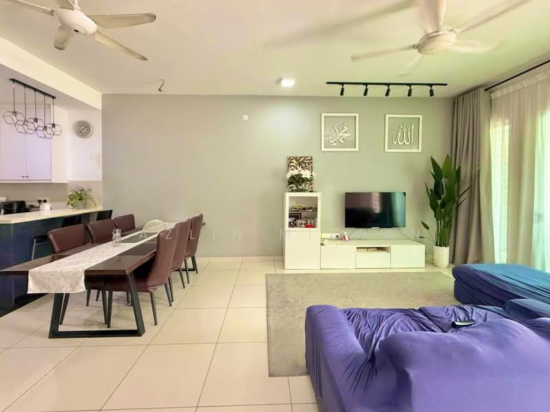 Terraced House for Sale in Shah Alam (Selangor) - Hazlin Miswan - Living Room - PropertyGuru.com.my