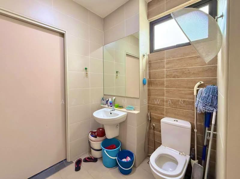 Terraced House for Sale in Shah Alam (Selangor) - Hazlin Miswan - Bathroom - PropertyGuru.com.my