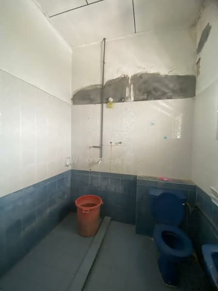2-storey Terraced House for Sale in Bukit Baru (Melaka) - Woon . - Bathroom - PropertyGuru.com.my