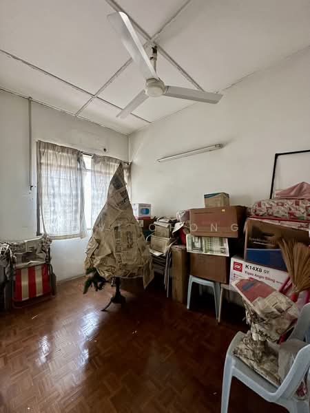 2-storey Terraced House for Sale in Taman Pertama (Ipoh) - Levi Chong - Interior - PropertyGuru.com.my