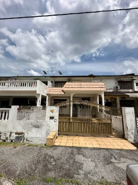 2-storey Terraced House for Sale in Taman Pertama (Ipoh) - Levi Chong - Exterior - PropertyGuru.com.my