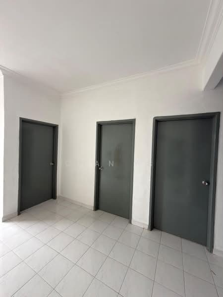 Pangsapuri untuk Dijual di Desa Bistari - Chan YB - Interior - PropertyGuru.com.my