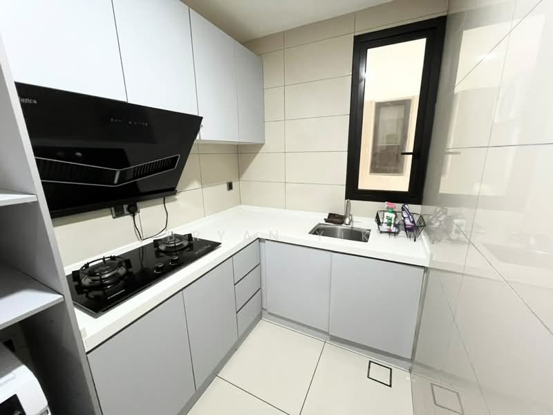 Servis Apartment untuk Disewa di Duta Park Residences - Bryan Yik - Kitchen - PropertyGuru.com.my