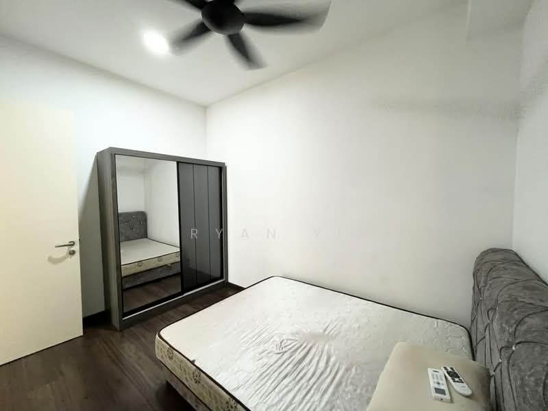 Servis Apartment untuk Disewa di Duta Park Residences - Bryan Yik - Bedroom - PropertyGuru.com.my