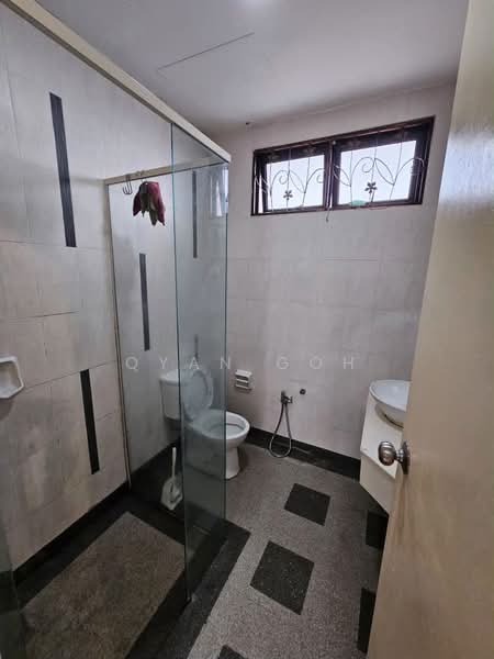 Rumah Teres 3 Tingkat untuk Disewa di Sunway Bukit Gambier (Gelugor) - Qyan Goh - Bathroom - PropertyGuru.com.my