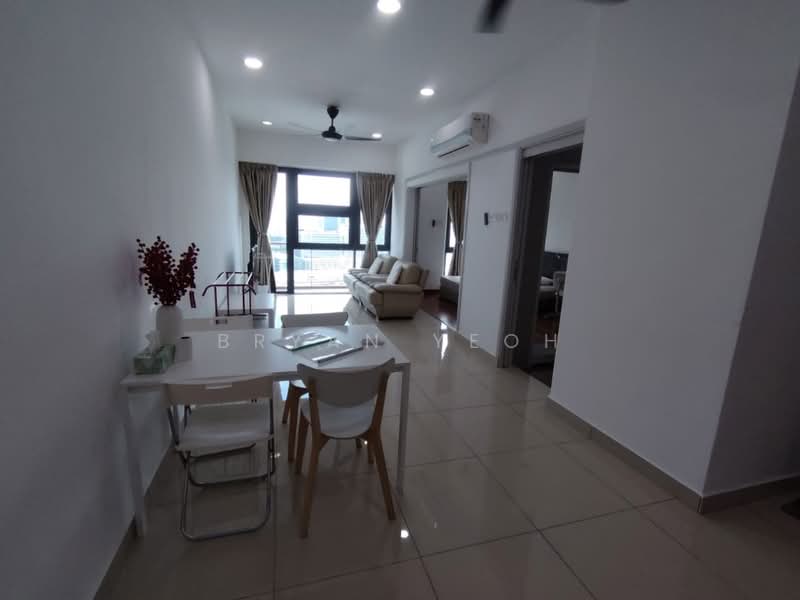 Kediaman Servis untuk Dijual di Pacific Star (Service Residence) - Bryan Yeoh - Living Room - PropertyGuru.com.my