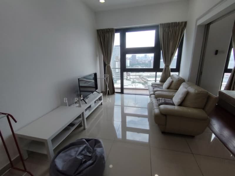 Kediaman Servis untuk Dijual di Pacific Star (Service Residence) - Bryan Yeoh - Living Room - PropertyGuru.com.my