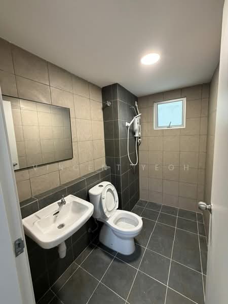 Condominium for Rent at Residensi Dutamas Dahlia - Vincent Yeoh - Bathroom - PropertyGuru.com.my