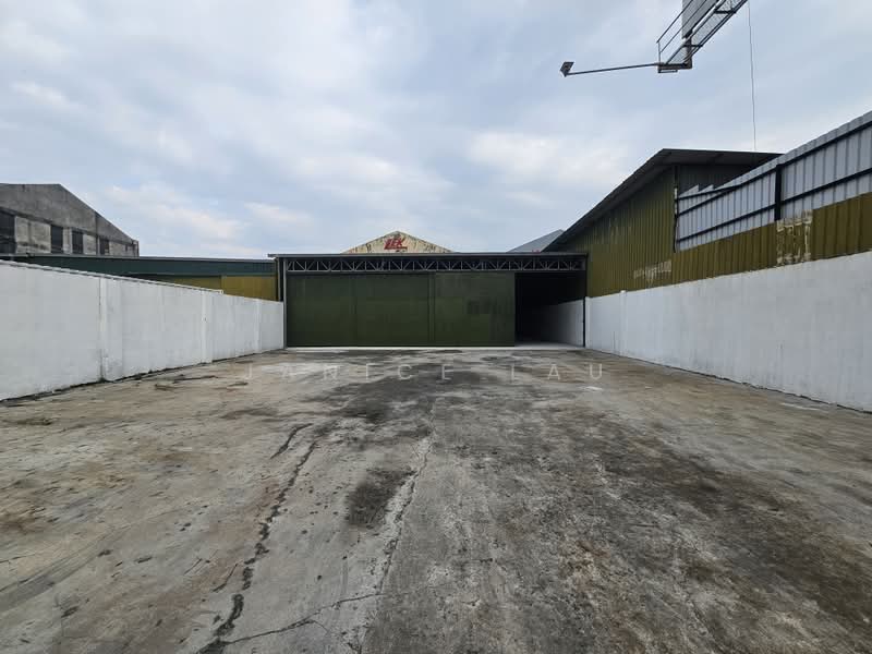 Warehouse for Rent in Taman Kajang Utama (Kajang) - Janice Lau - Exterior - PropertyGuru.com.my