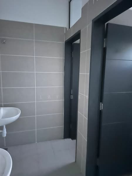 Shop / Office for Rent in Bandar Sri Sendayan (Negeri Sembilan) - Lay Bee - Bathroom - PropertyGuru.com.my