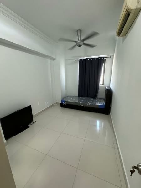 Service Residence for Sale at D'Alamanda - Ivan Tan - Bedroom - PropertyGuru.com.my