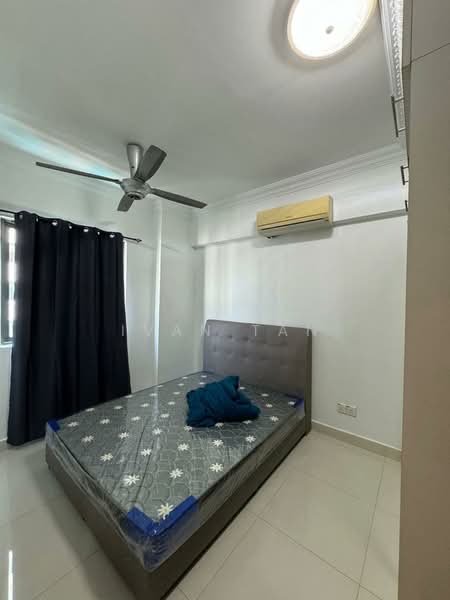 Service Residence for Sale at D'Alamanda - Ivan Tan - Bedroom - PropertyGuru.com.my
