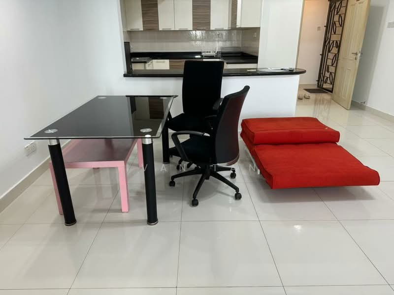 Service Residence for Sale at D'Alamanda - Ivan Tan - Kitchen - PropertyGuru.com.my
