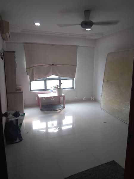 Service Residence for Sale at D'Alamanda - Ivan Tan - Bedroom - PropertyGuru.com.my