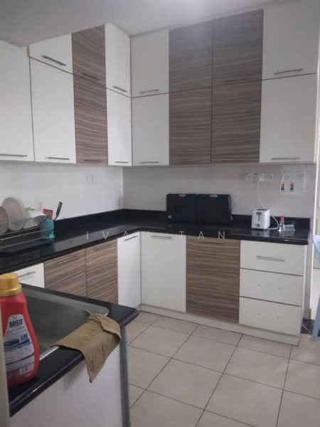 Service Residence for Sale at D'Alamanda - Ivan Tan - Kitchen - PropertyGuru.com.my