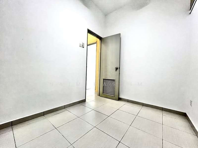 Service Residence for Rent at The Zizz @ Damansara North - Naim Kassim - PropertyGuru.com.my