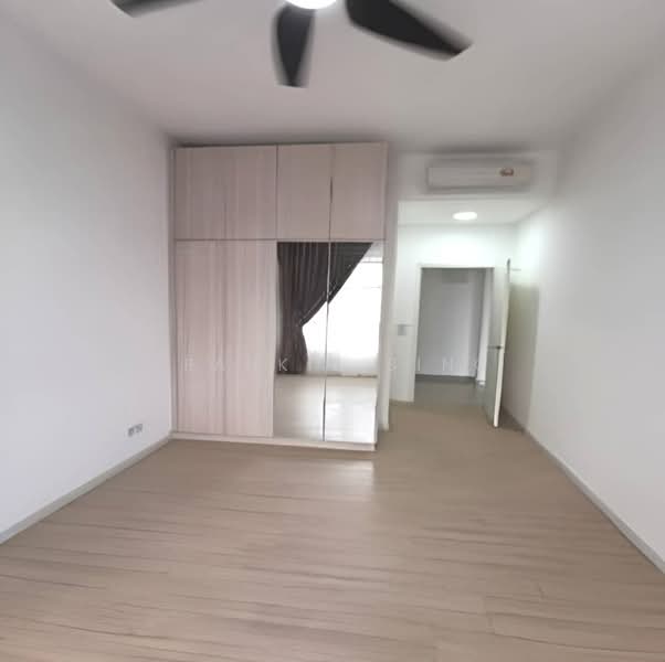 Apartment for Rent at Lakeville Residence - Frankie Sing - Bedroom - PropertyGuru.com.my
