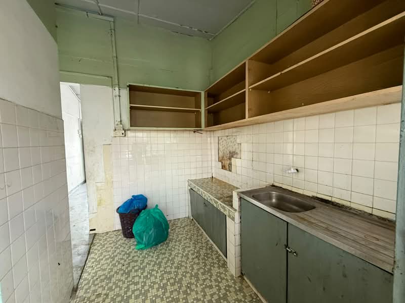 Flat for Rent at PKNS Flat Seksyen 16 - Syafiq Razali - PropertyGuru.com.my