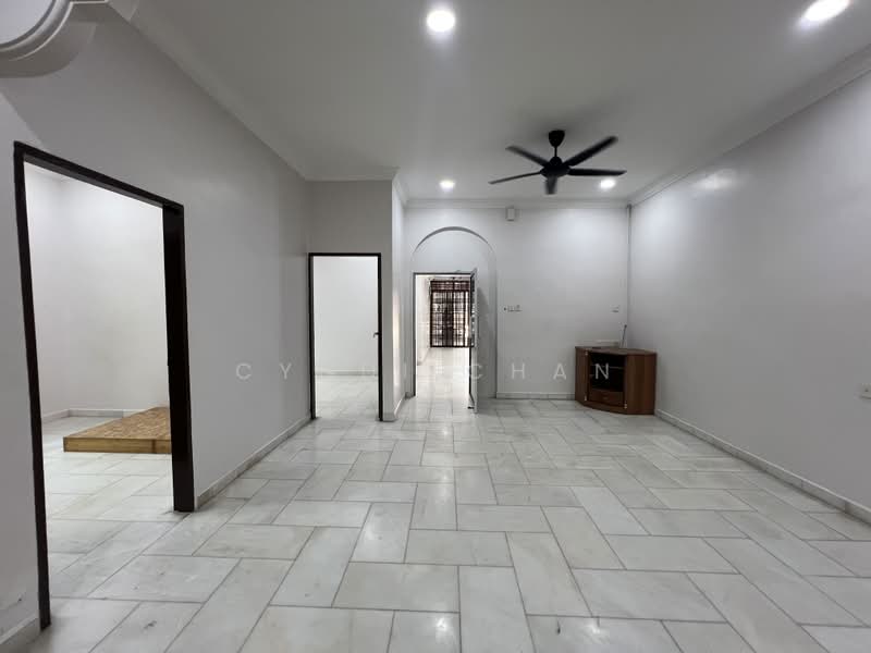 Semi-Detached House for Sale in Taman Kempas 2 (Kulim) - Cyndi Chan - Living Room - PropertyGuru.com.my