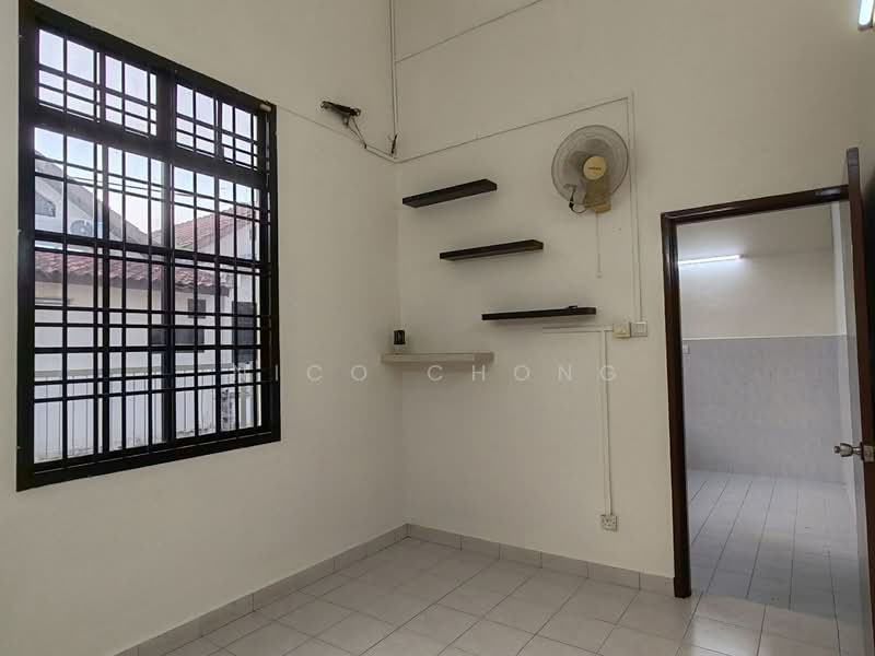 Rumah Teres 1 Tingkat untuk Dijual di Taman Pelangi Indah (Ulu Tiram) - Nico Chong - Interior - PropertyGuru.com.my