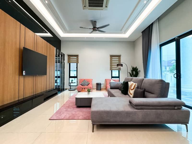 Bungalow for Rent in Petaling Jaya (Selangor) - Joe Lin - Living Room - PropertyGuru.com.my