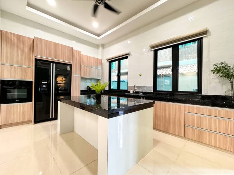 Bungalow for Rent in Petaling Jaya (Selangor) - Joe Lin - Kitchen - PropertyGuru.com.my