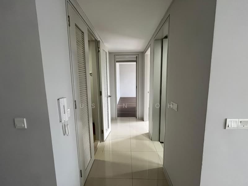 Servis Apartment untuk Disewa di Serini Melawati - Justin Soh - Corridor - PropertyGuru.com.my