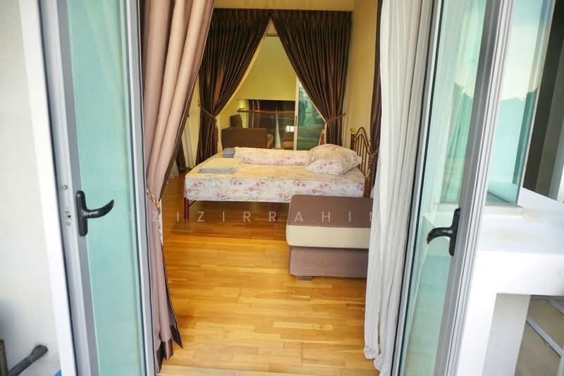 3-storey Terraced House for Sale in Cyberjaya (Selangor) - Azizirrahim . - Bedroom - PropertyGuru.com.my