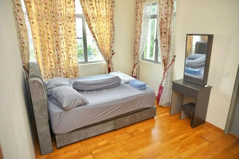 3-storey Terraced House for Sale in Cyberjaya (Selangor) - Azizirrahim . - Bedroom - PropertyGuru.com.my