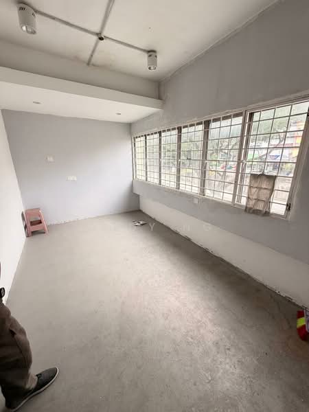 Kedai / Pejabat untuk Disewa di Taman Miharja (Cheras) - Addy Ng - Interior - PropertyGuru.com.my