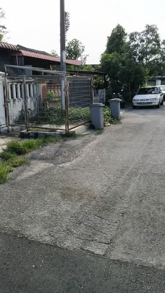 Rumah Teres untuk Disewa di Bandar Selesa Jaya (Skudai) - Tommy Phua - Exterior - PropertyGuru.com.my