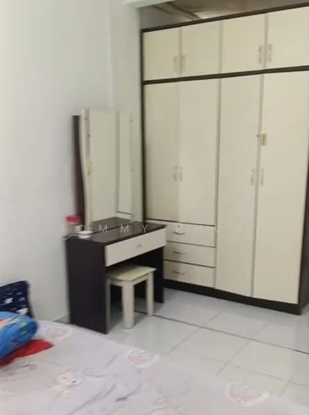 Rumah Teres untuk Disewa di Bandar Selesa Jaya (Skudai) - Tommy Phua - Bedroom - PropertyGuru.com.my