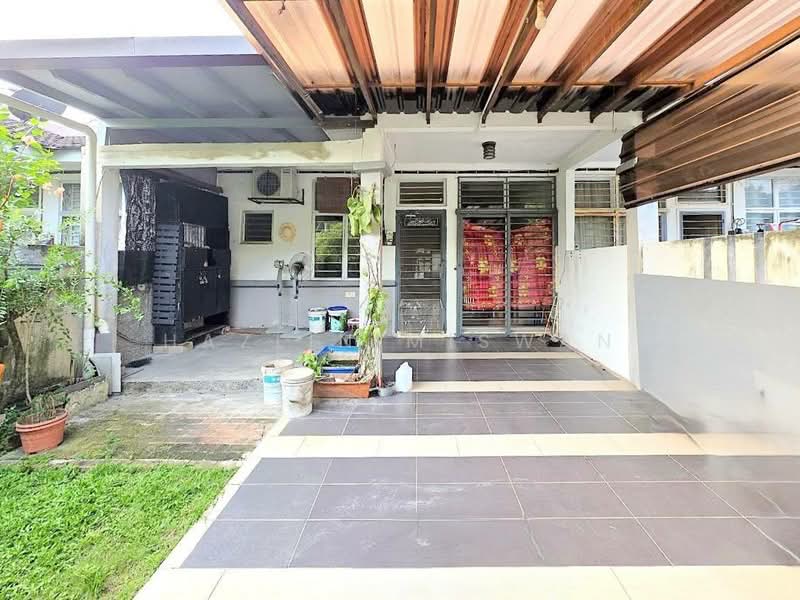 1-storey Terraced House for Sale in Bandar Saujana Putra (Tanjong Duabelas) - Hazlin Miswan - Exterior - PropertyGuru.com.my