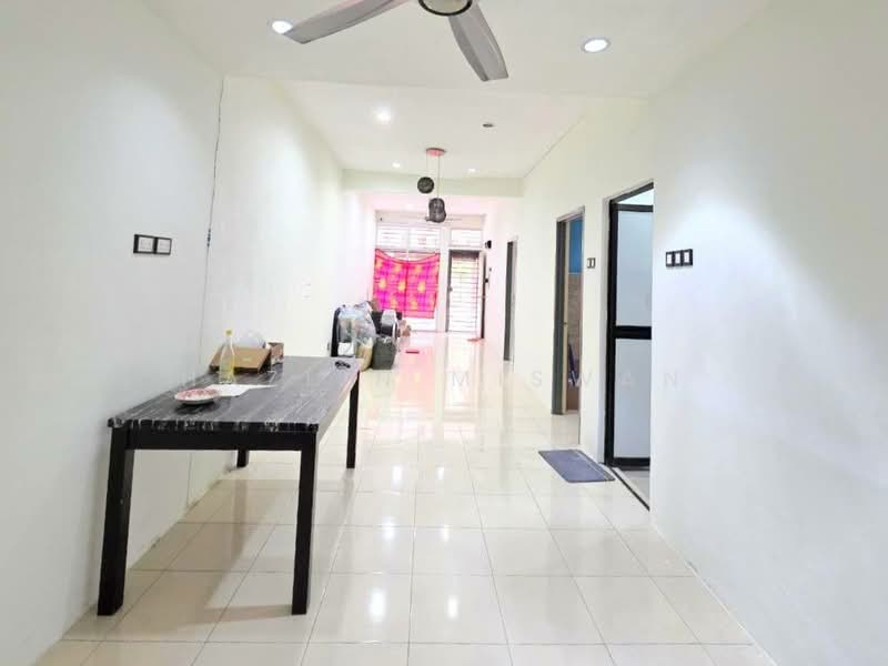 1-storey Terraced House for Sale in Bandar Saujana Putra (Tanjong Duabelas) - Hazlin Miswan - PropertyGuru.com.my