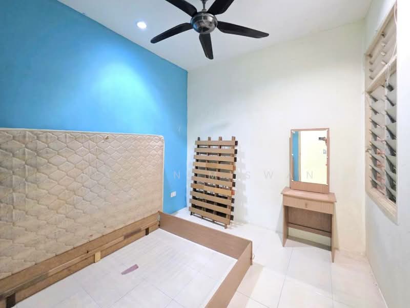 1-storey Terraced House for Sale in Bandar Saujana Putra (Tanjong Duabelas) - Hazlin Miswan - Bedroom - PropertyGuru.com.my