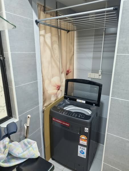 Pangsapuri untuk Dijual di Teratai Mewah Apartment Block 15,17,19,21 - Bruce . - Interior - PropertyGuru.com.my