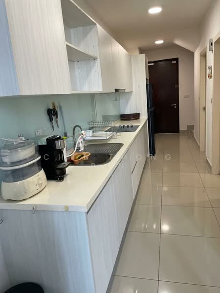 Servis Apartment untuk Disewa di Solstice @ Pan'gaea - Chin Thong Pan - Kitchen - PropertyGuru.com.my