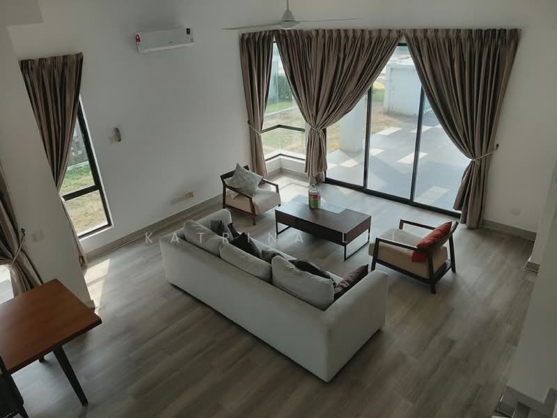 Rumah Berkembar untuk Dijual di Setia Ecohill (Semenyih) - Katrina Lai - Living Room - PropertyGuru.com.my