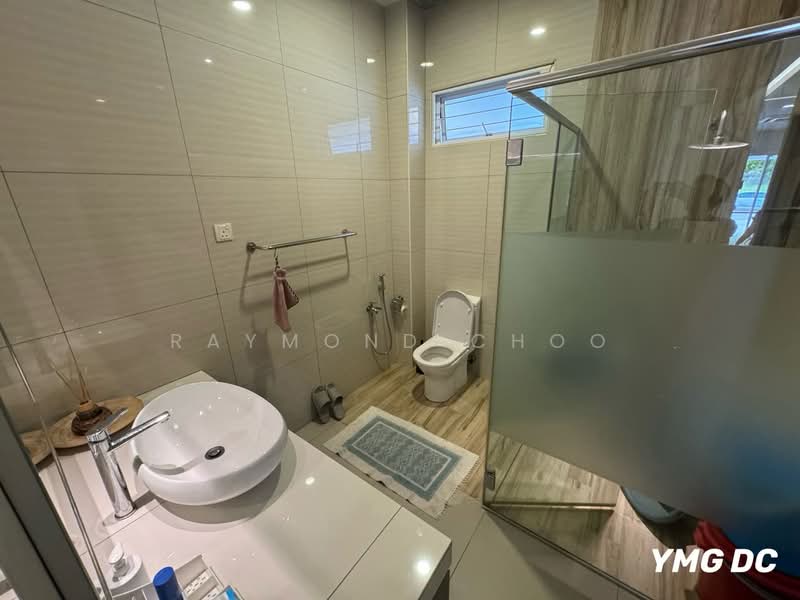 Rumah Berkembar untuk Dijual di Ambang Botanic (Klang) - Raymond Choo - Bathroom - PropertyGuru.com.my