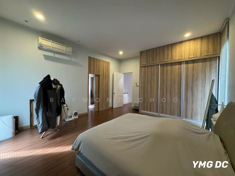 Rumah Berkembar untuk Dijual di Ambang Botanic (Klang) - Raymond Choo - Bedroom - PropertyGuru.com.my