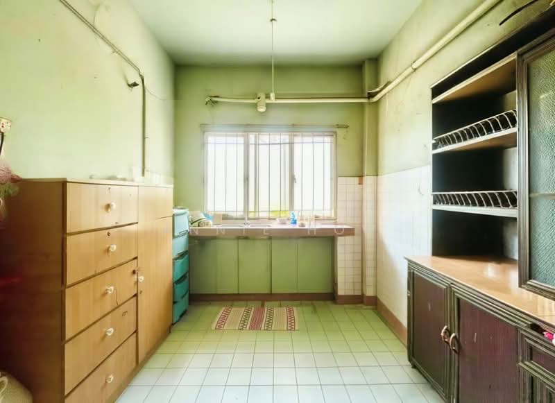 Pangsapuri untuk Dijual di Teratai Mewah Apartment Block 15,17,19,21 - Annie How - Kitchen - PropertyGuru.com.my