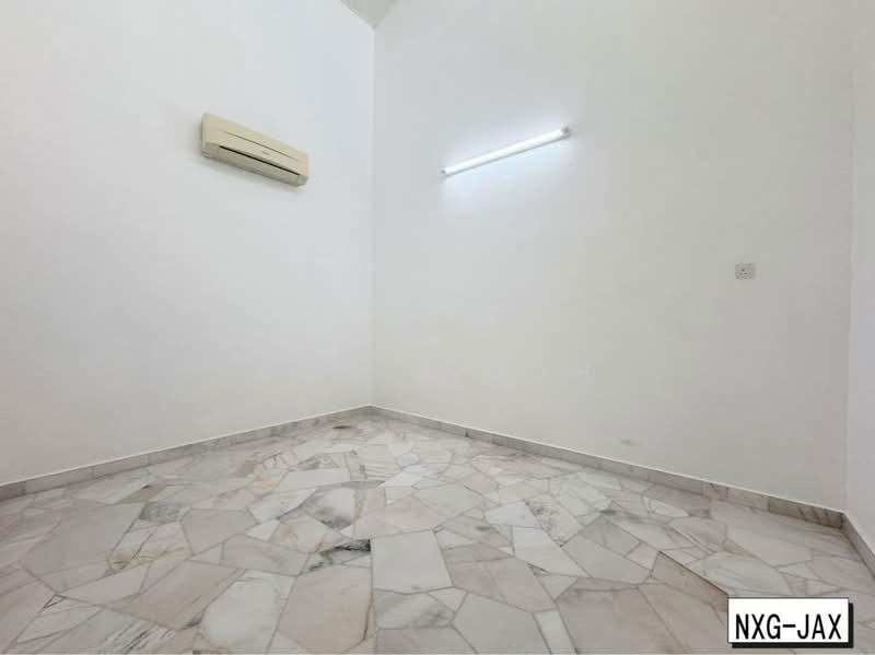 1-storey Terraced House for Sale in Taman Petaling (Klang) - Sonia Soh - PropertyGuru.com.my