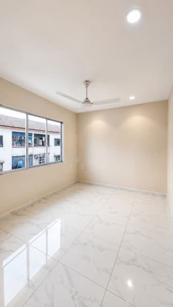 Flat for Sale at Tasek Seri Alam - Marcus Tey - Interior - PropertyGuru.com.my