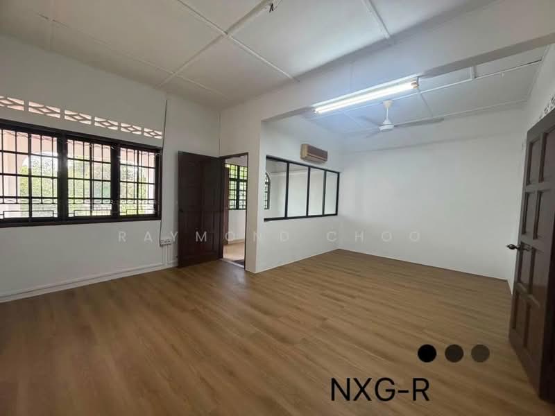 Rumah Teres 2 Tingkat untuk Dijual di Taman Gembira (Klang) - Raymond Choo - Living Room - PropertyGuru.com.my