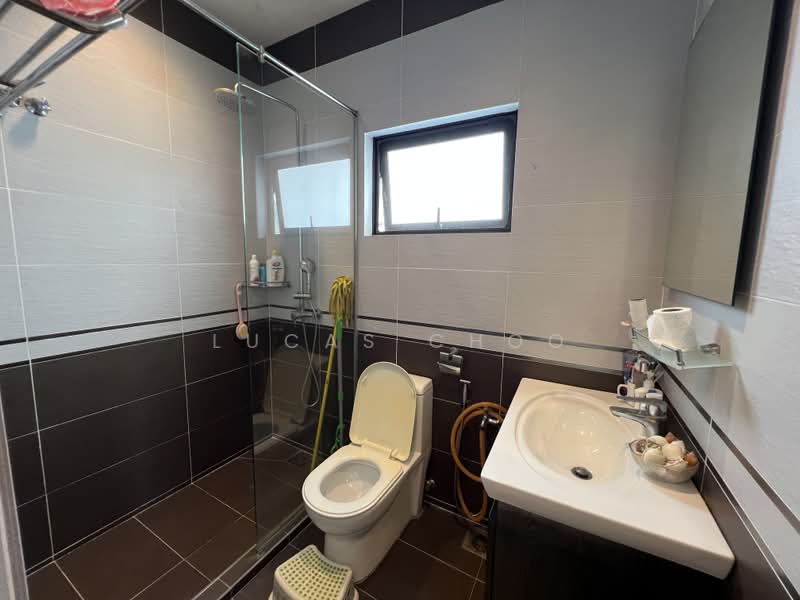 Semi-Detached House for Sale in Ampang Jaya (Ampang) - Lucas Choo - Bathroom - PropertyGuru.com.my