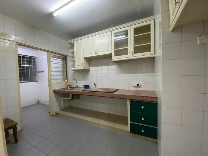 Condominium for Sale at De Tropicana - Sofia Wong - Kitchen - PropertyGuru.com.my